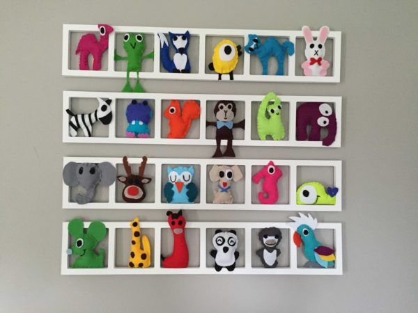 decoration murale chambre enfant animaux multicolores bichat004