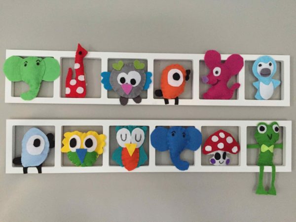 decoration murale chambre enfant figuines feutrie multicolores