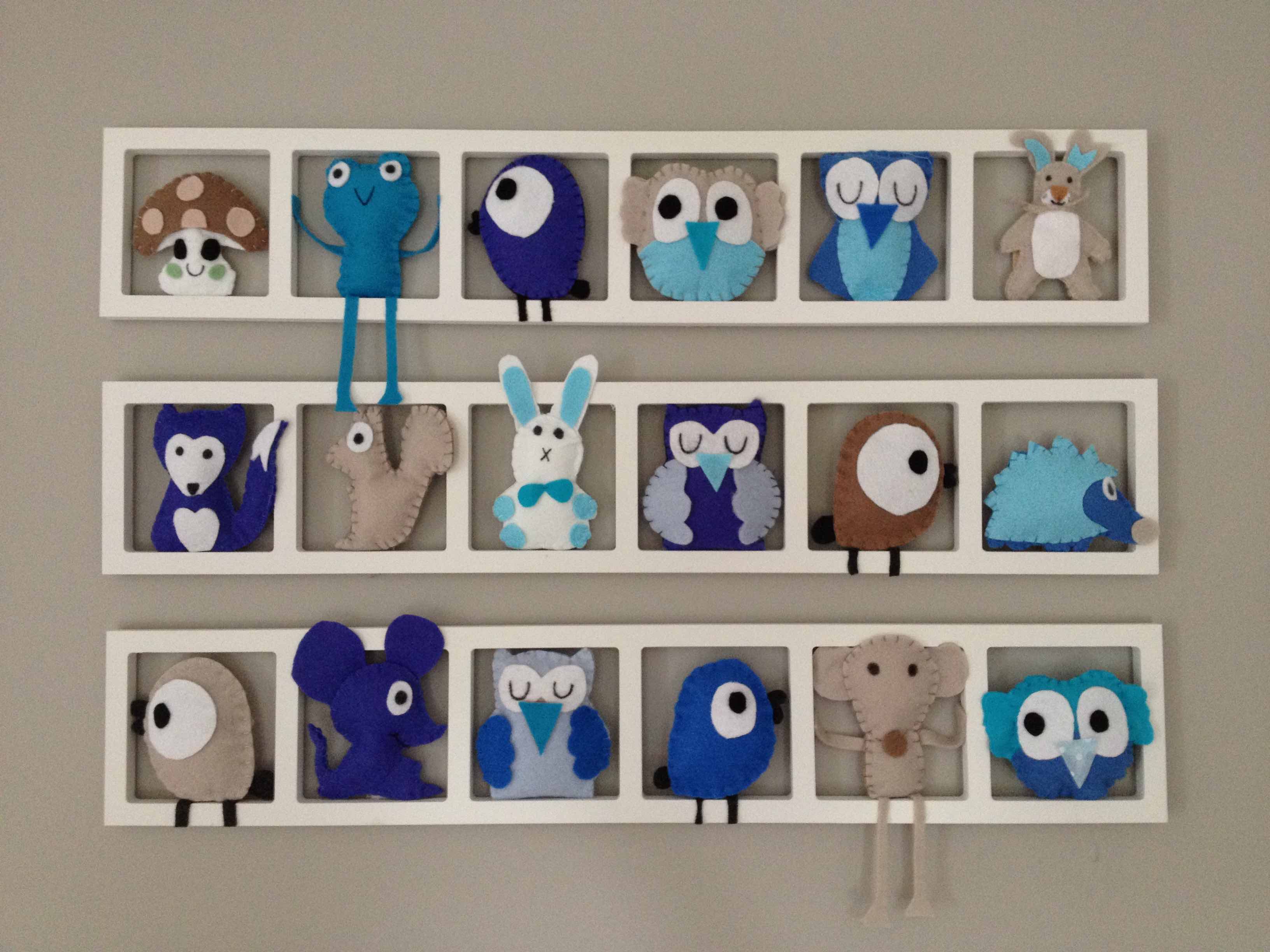 decoration mur chambre enfant cadre animaux bleu beige taupe