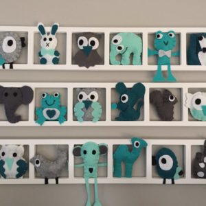 decoration mur chambre enfant cadre animaux multicolores personnalise