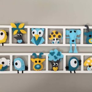 Cadre mural deco chambre enfant figurines turquoise jaune