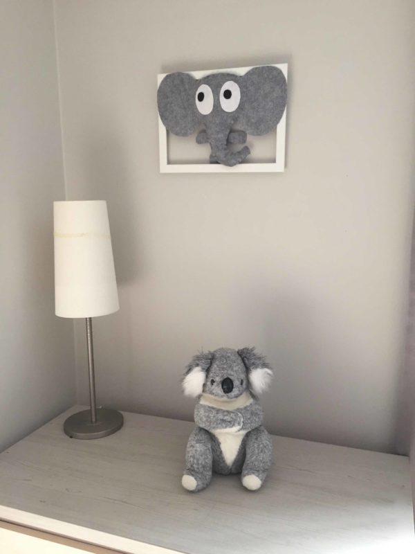 cadre deco chambre éléphant gris