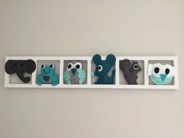 cadre deco chambre animaux gris et bleu en feutrin