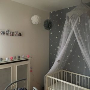 deco chambre enfant gris et rose