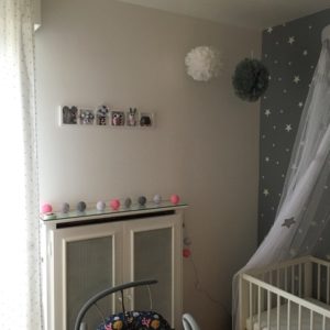 deco chambre enfant gris et rose